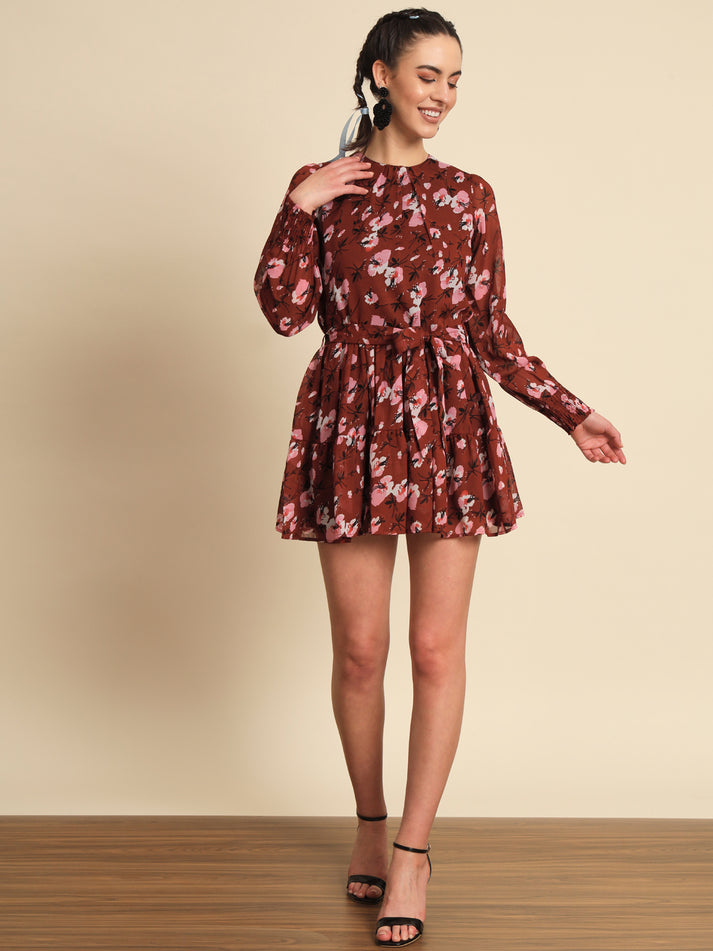 Maroon Flare Dress with Round Neck ‚Fit & Flare Knee-Length Style for