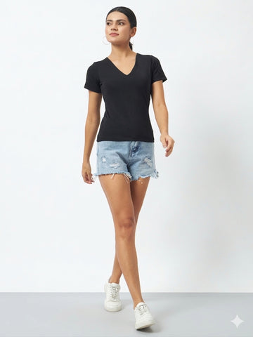 Trend Arrest Classic Fit V-Neck Top