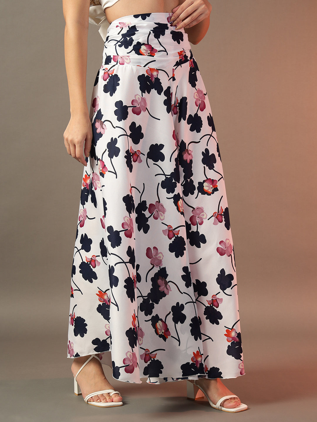 Printed Palazzo Pants - White