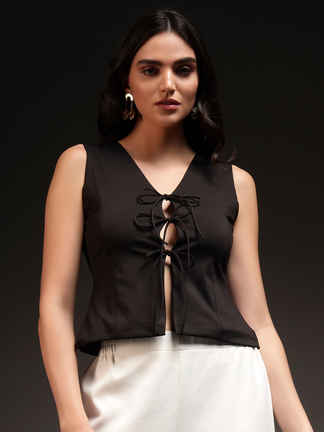 Trend Arrest Women V-Neck Tie-Up Top