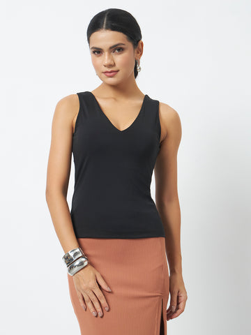 Trend Arrest V Neck Deep Back Top